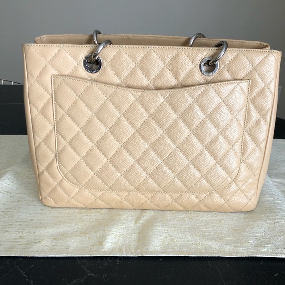 Chanel bag - Picture 2 of 4